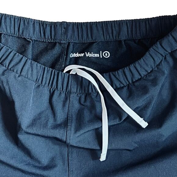 Outdoor Voices Women’s Sz S Black Athletic Shorts Jog 2.5" Stretch Running - Picture 6 of 11